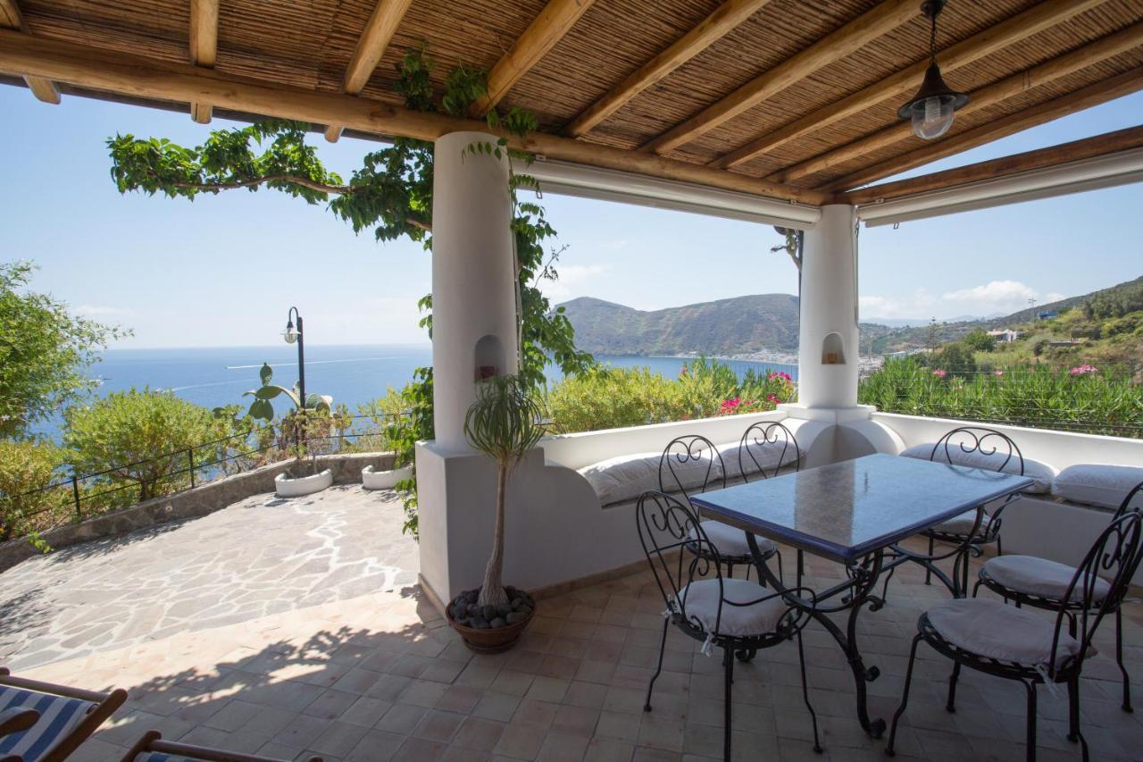 Вілла Charming House In Lipari With Sea View Екстер'єр фото